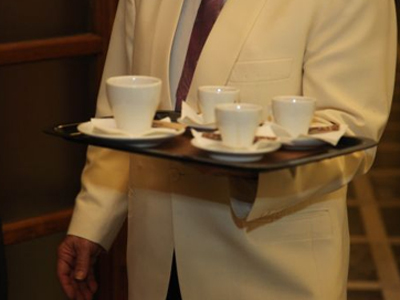 Πρόστιμο στον καφετζή της Βουλής